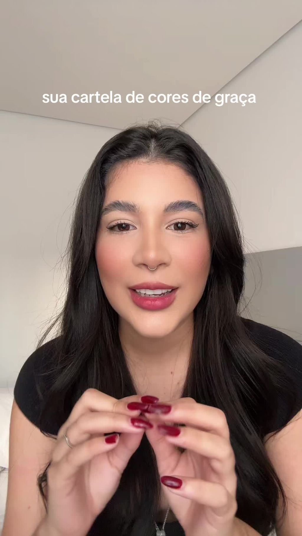 Vídeo de Hillary Medeiros sobre a TikTests